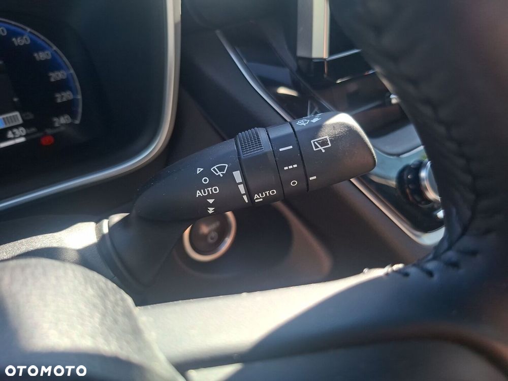 Toyota Corolla Cross - 21