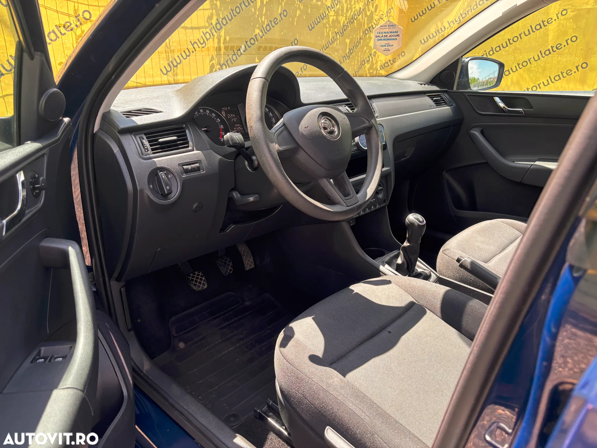 Skoda RAPID 1.6 TDI Ambition - 10