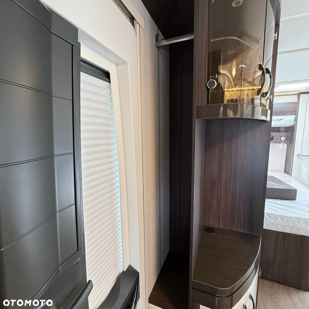 Hobby 560 WFU Prestige - 9