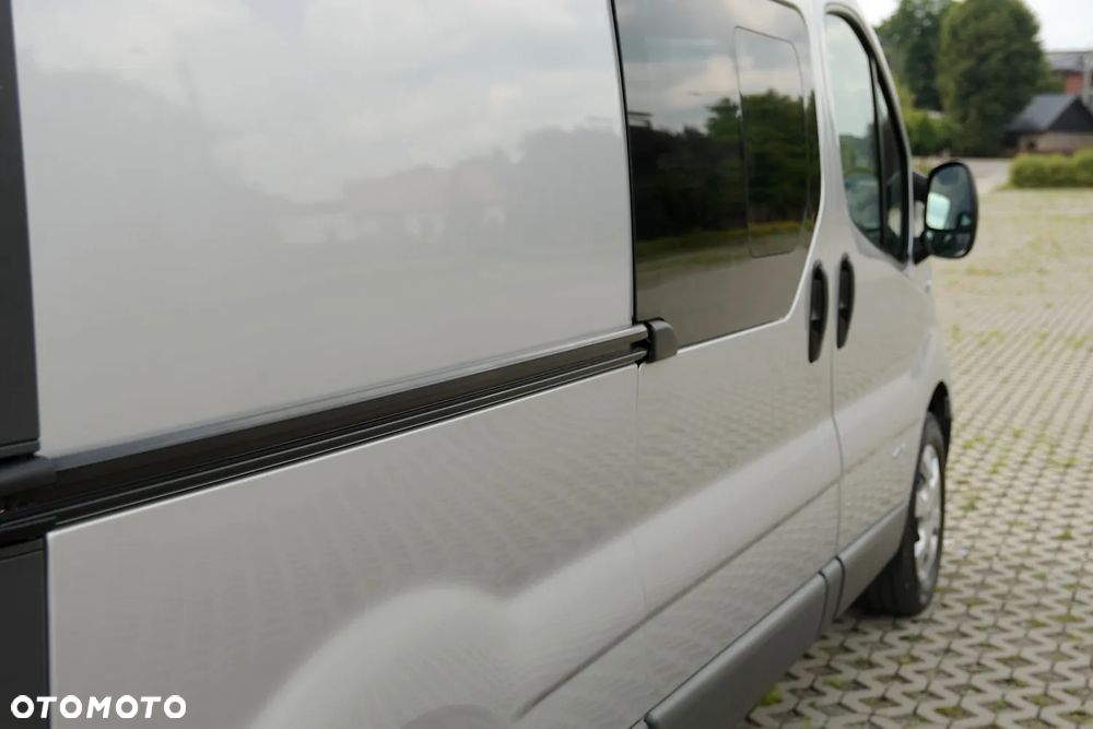 Renault Trafic - 15