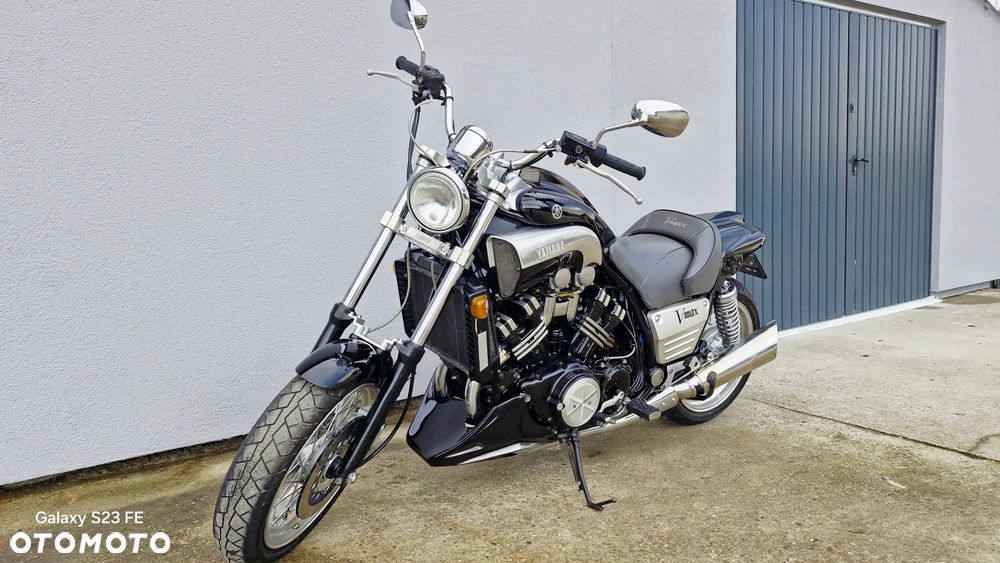 Yamaha V-MAX - 36