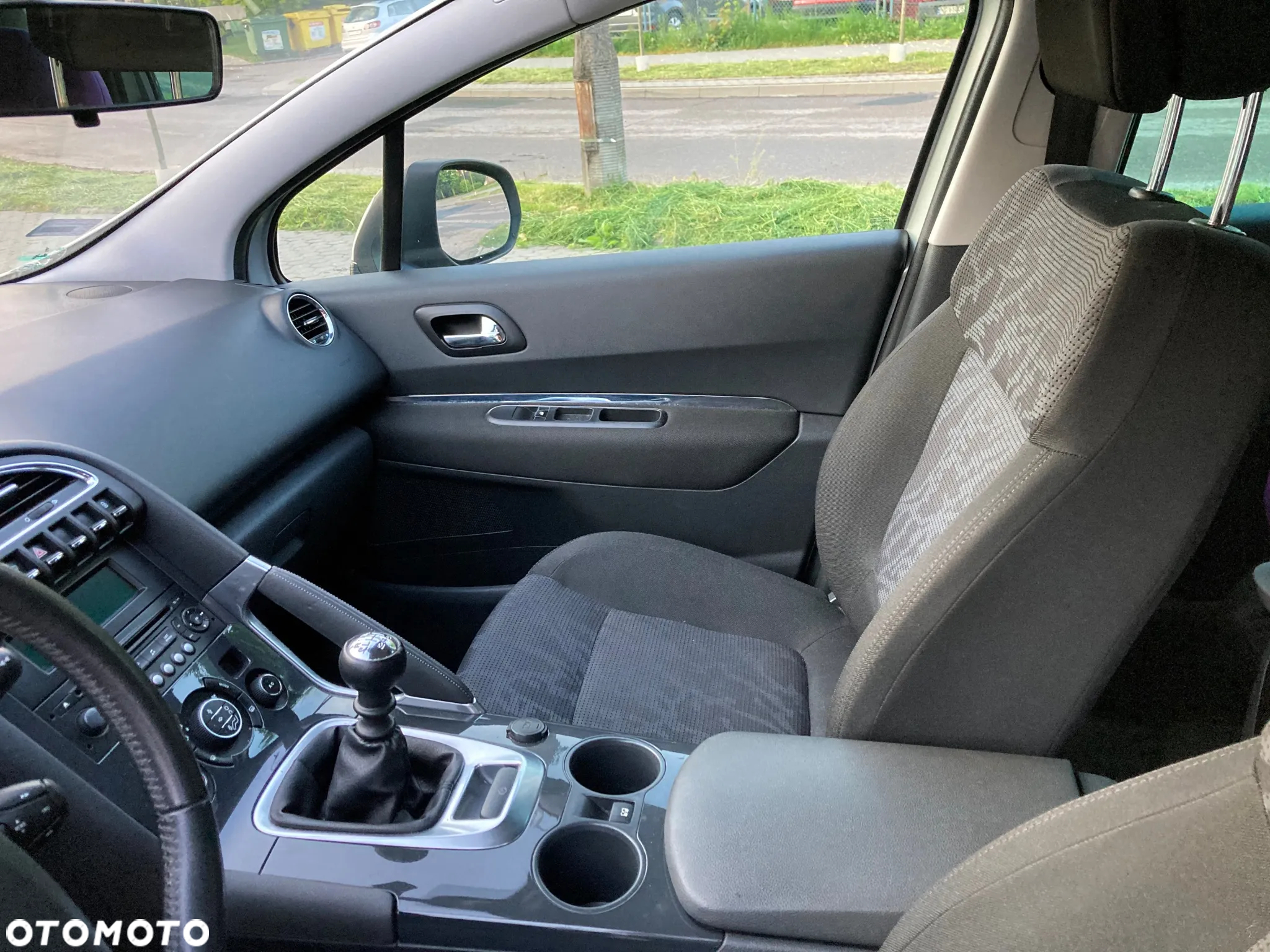 Peugeot 3008 1.6 Active - 15