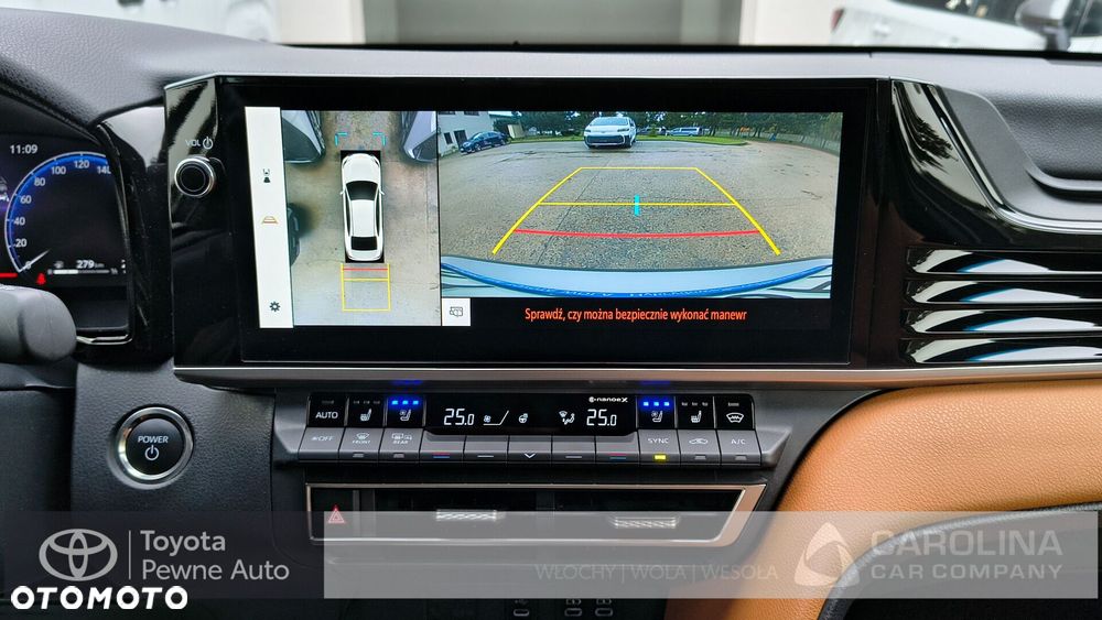 Toyota Camry 2025