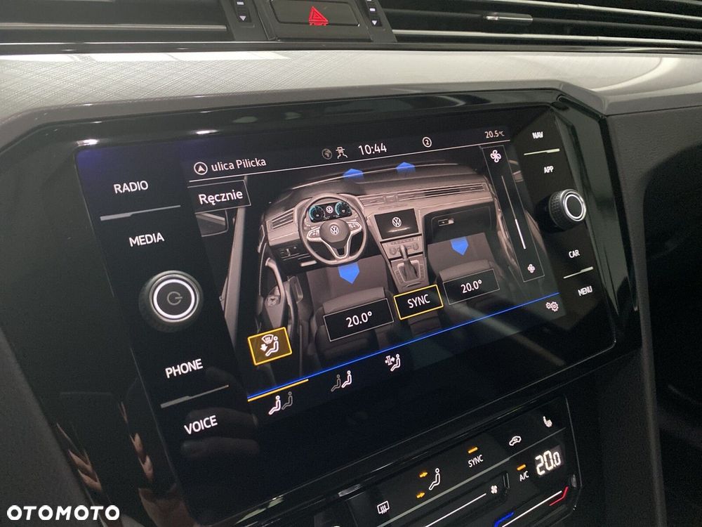Volkswagen Passat - 20