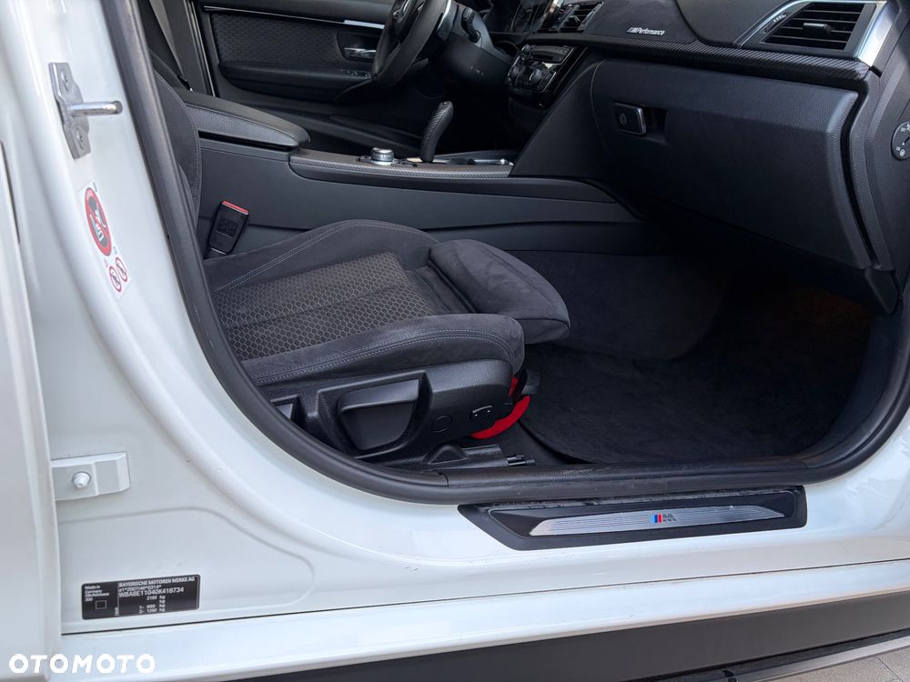 BMW Seria 3 - 18