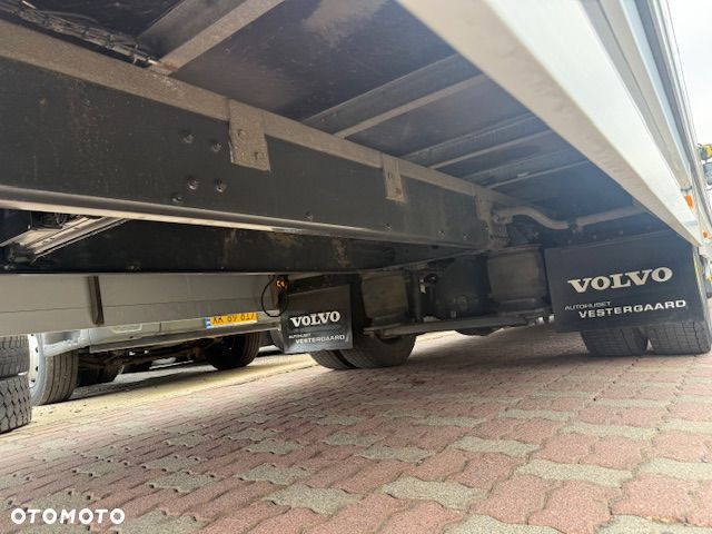 Volvo FL 250 Kontener 8,5 M / Niski przebieg / Super Stan - 13