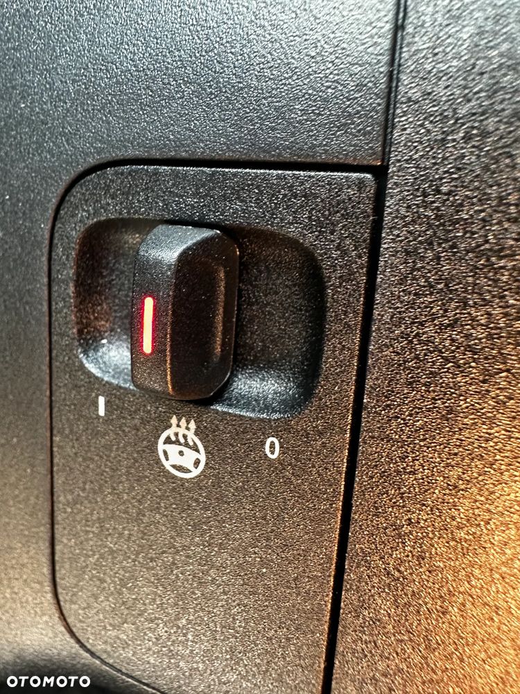 Mercedes-Benz Sprinter - 17