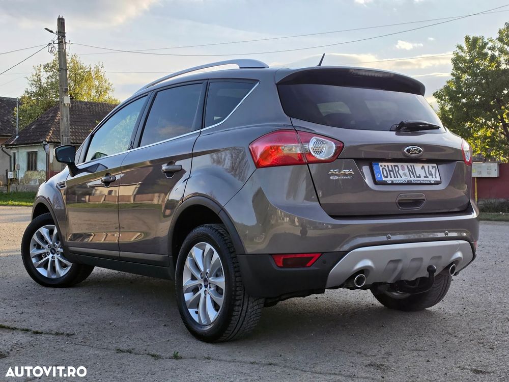 Ford Kuga 2.0 TDCi 4x4 Champions Edition - 4