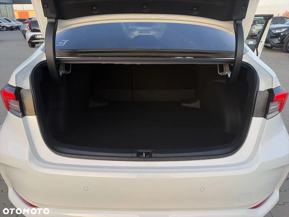 Toyota Corolla 1.8 Hybrid Style - 13