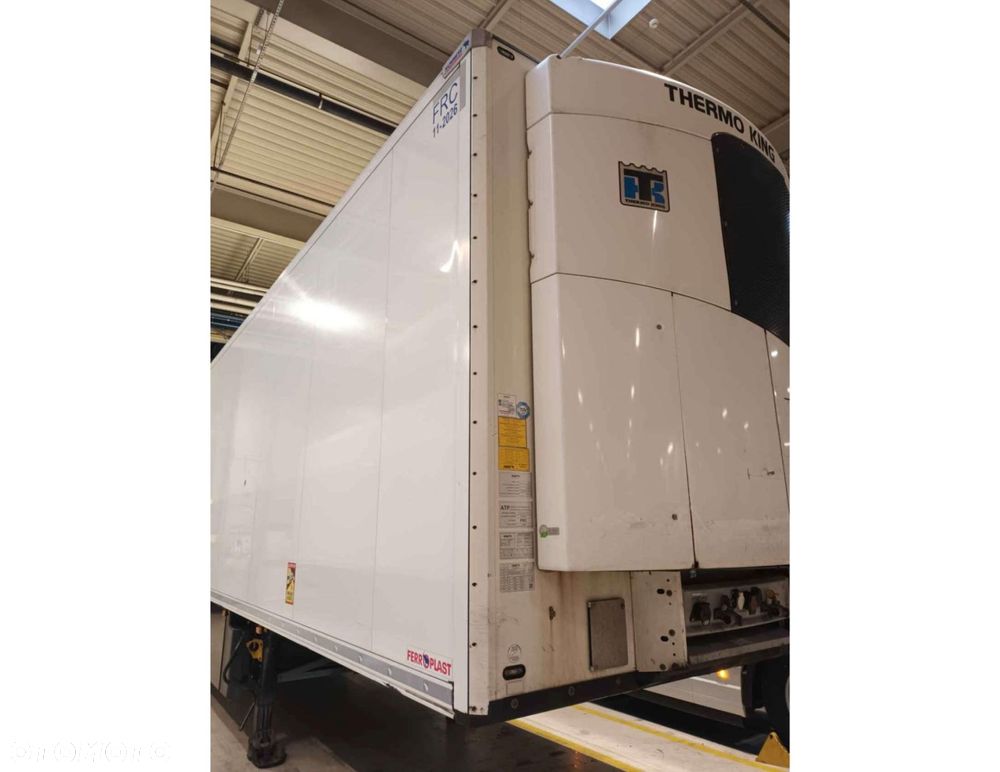 Schmitz Cargobull SKO FP 60 ThermoKing SLXi 300 - 2