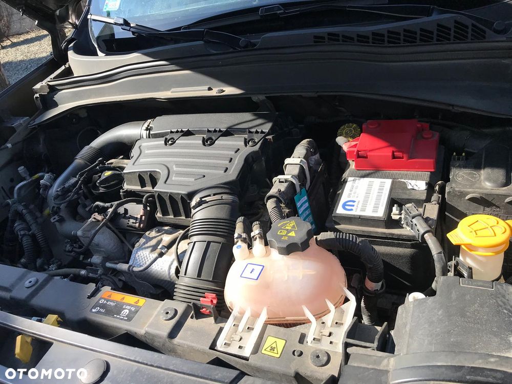 Jeep Renegade 1.0 GSE T3 Turbo Sport FWD S&S - 13