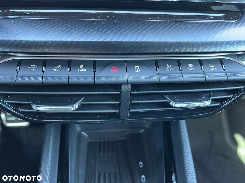 Skoda Octavia - 25