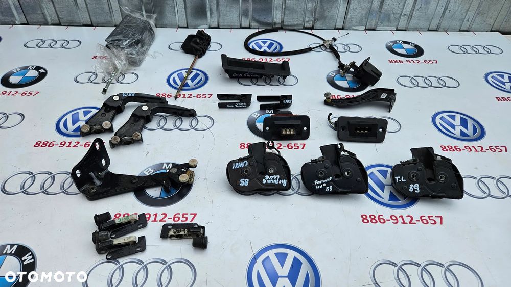 VW Caddy 2K III 2003- Rolka drzwi przesuwnych lewych Rolki drzwi przesuwnych lewych  Prowadnica lewa Zamek Rygiel Mocowanie Obudowa Klamka odbojnik - 1