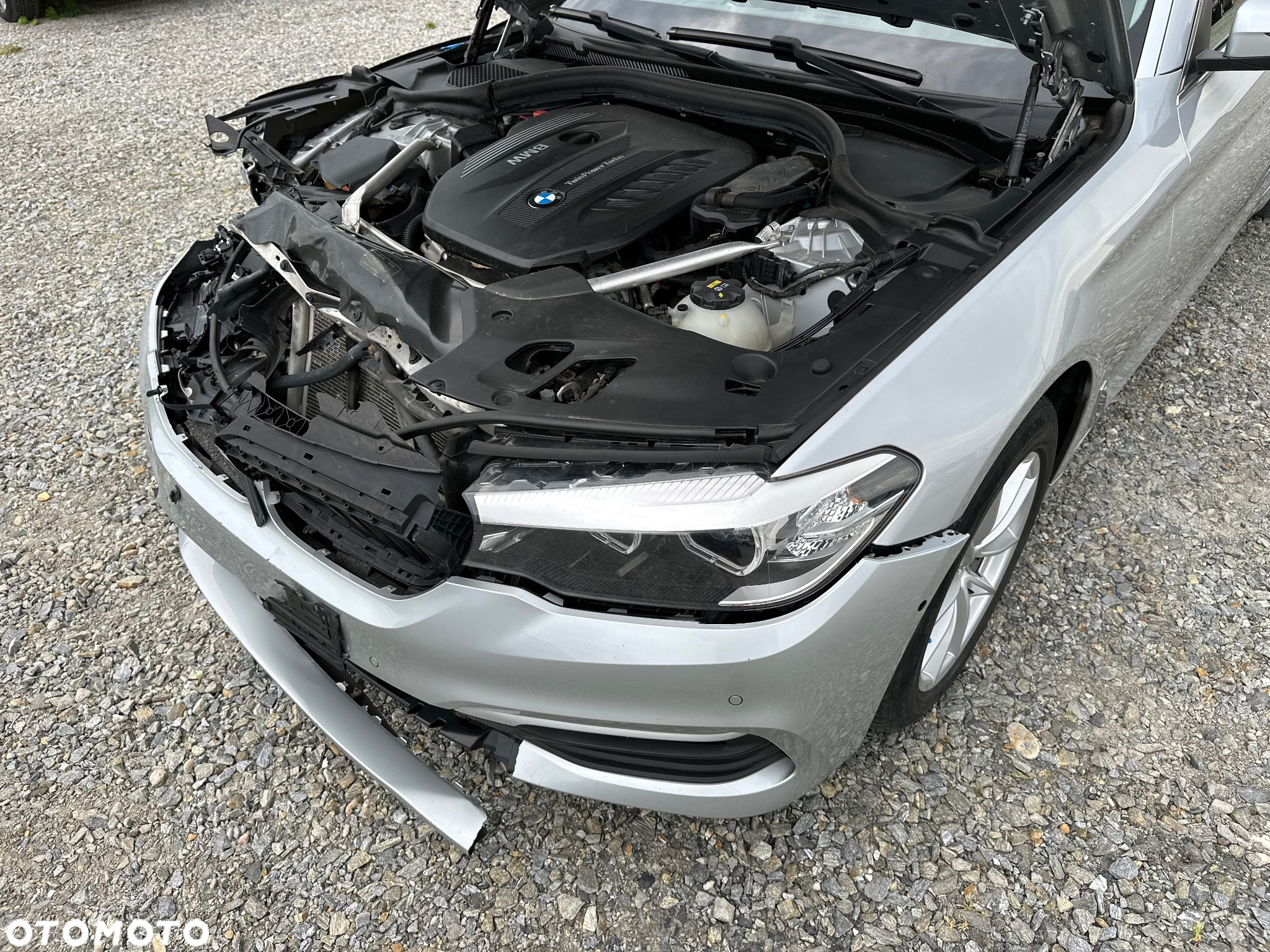 BMW Seria 5 530d xDrive Touring Luxury Line - 23