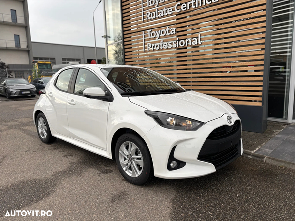 Toyota Yaris 1.5 VVT-i HSD Eco