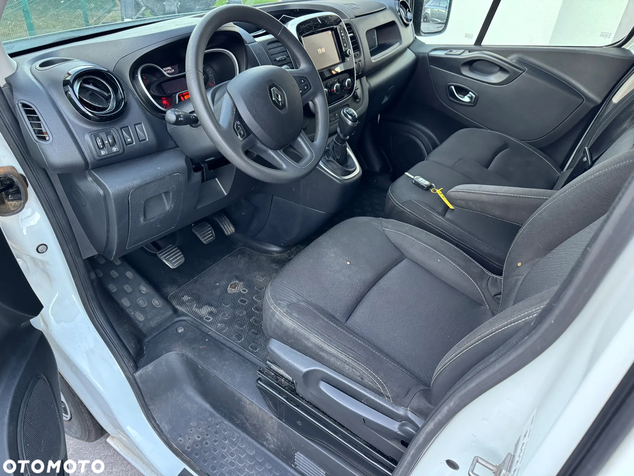 Renault TRAFIC - 15