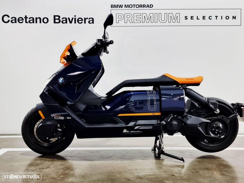 BMW CE 04 Azul Imperial metallic