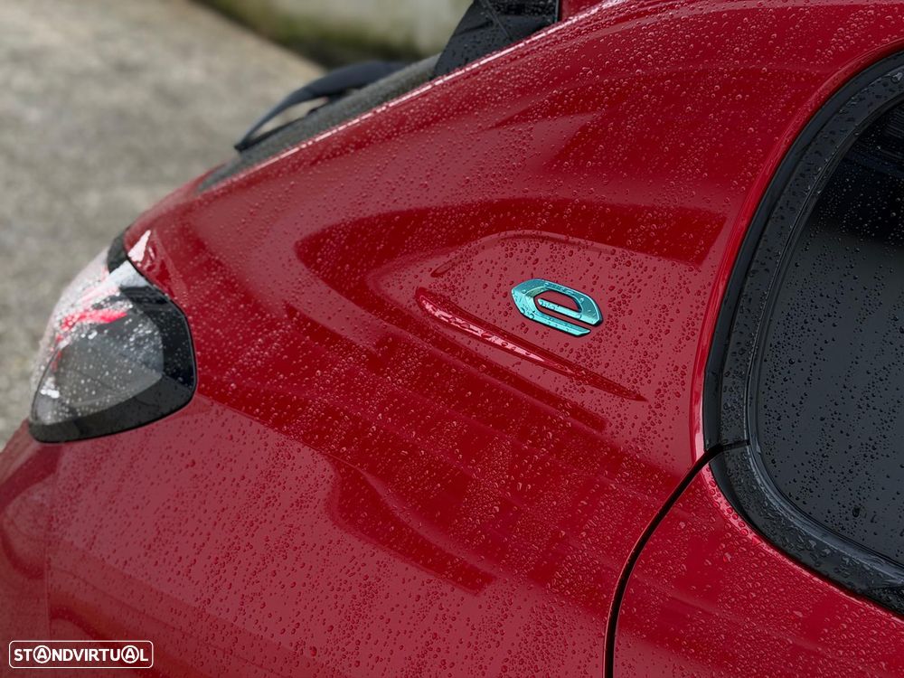 Peugeot e-208 GT - 40