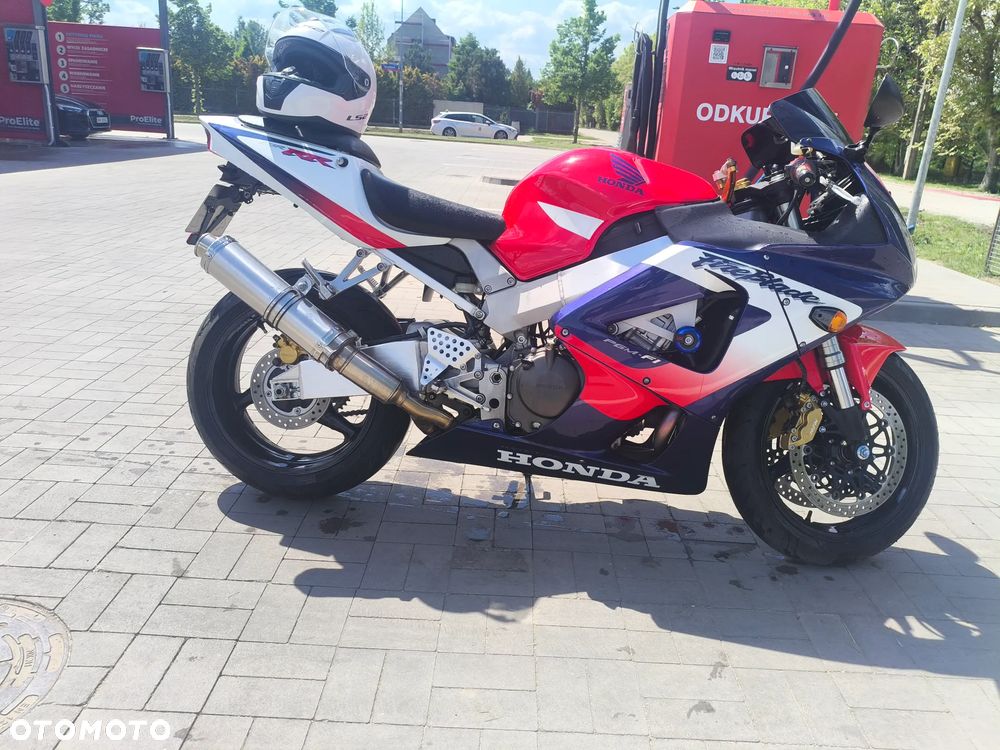 Honda CBR - 15