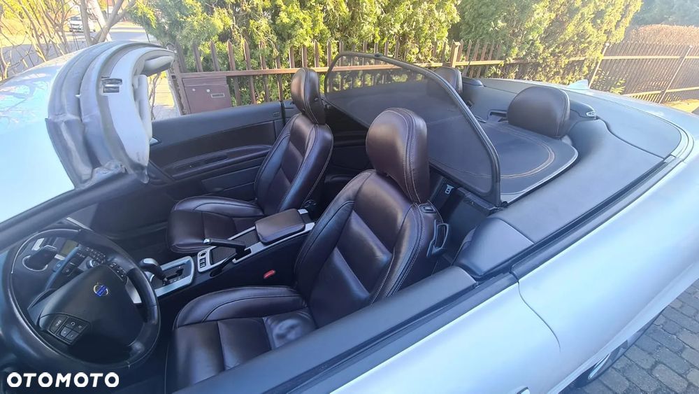 Volvo C70 2.0D Powershift Summum - 1
