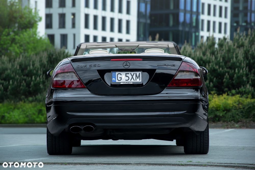 Mercedes-Benz CLK - 6