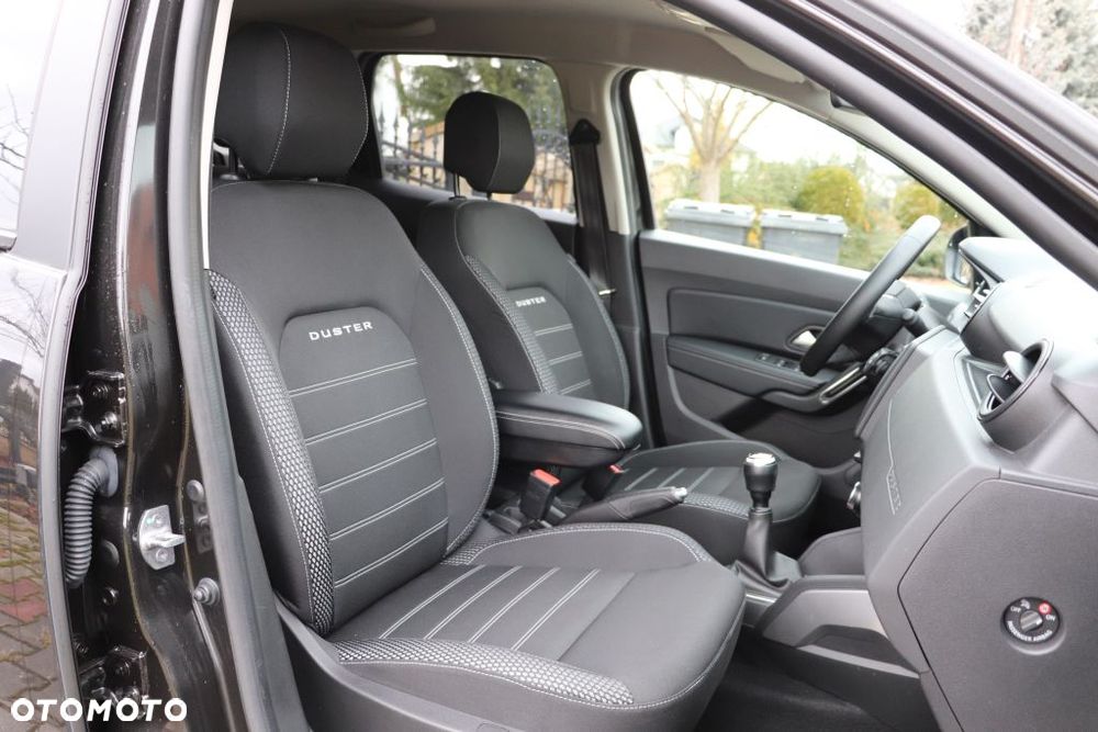 Dacia Duster 1.6 SCe Prestige - 8