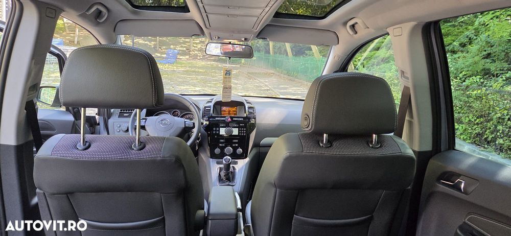 Opel Zafira 1.8i Enjoy - 13