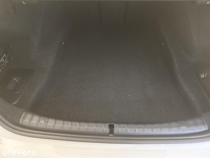 BMW Seria 5 530i GPF xDrive M Sport sport - 23