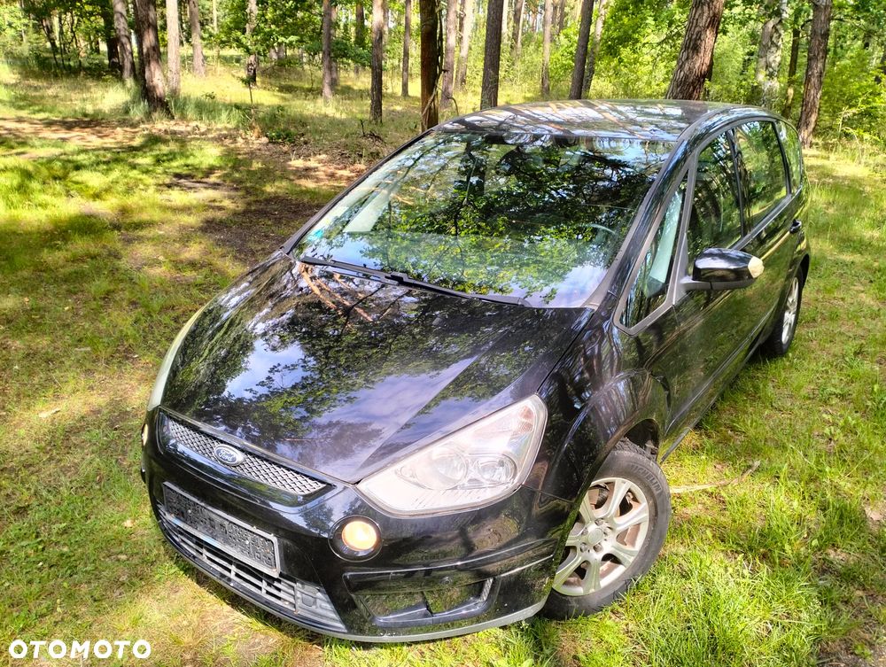 Ford S-Max 2.0 Ambiente - 2