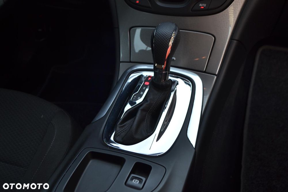 Opel Insignia 1.6 CDTI Cosmo - 29