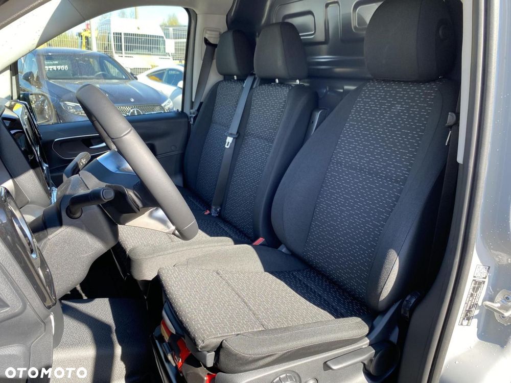 Mercedes-Benz Vito - 11