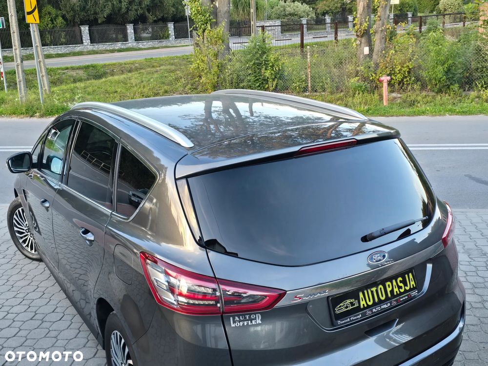 Ford S-Max 2.0 EcoBlue Titanium - 19