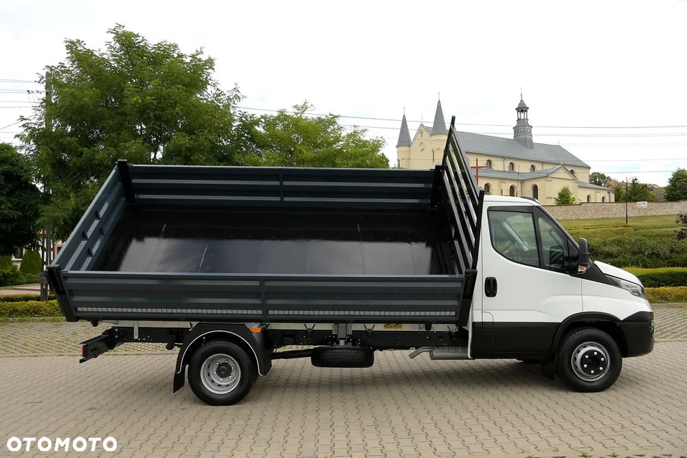 Iveco DAILY/70C17/WYWROTKA 3-STRONNA/Rozstaw osi 4.10cm/KOŁA BLIŹNIACZE/3.0 HPi 170 KM/SALON POLSKA - 3