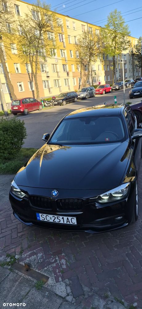 BMW Seria 3 318d - 13