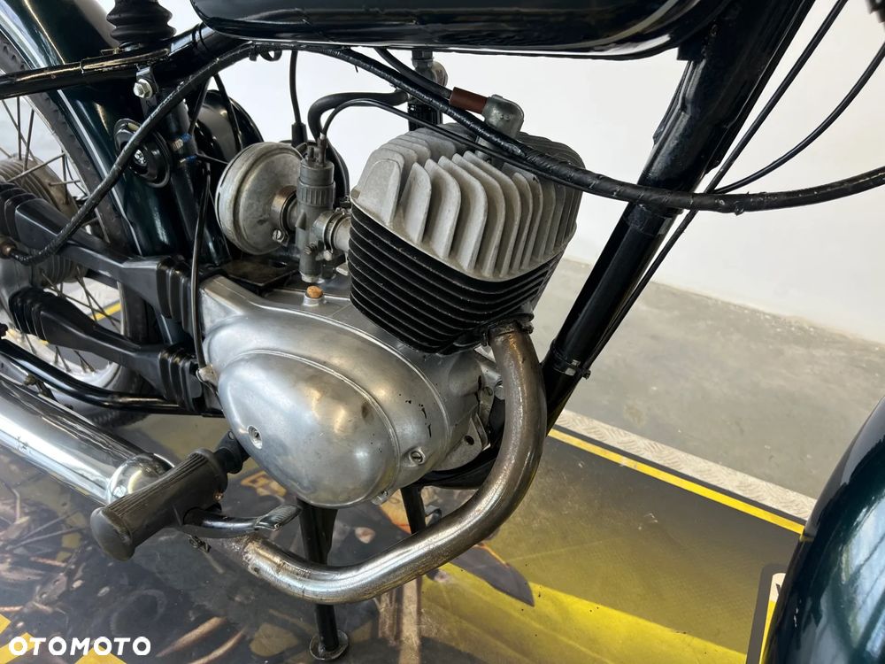 MZ RT - 25
