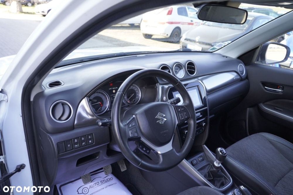 Suzuki Vitara 1.4 Boosterjet Premium 4WD - 10