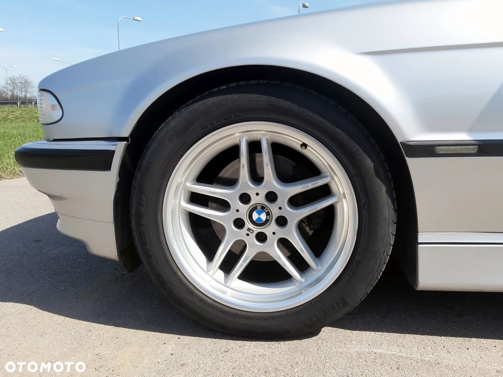 BMW Seria 7 740i - 9