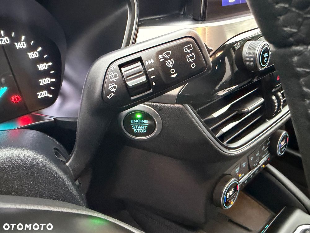 Ford Kuga 2.0 EcoBlue Hybrid TITANIUM - 20