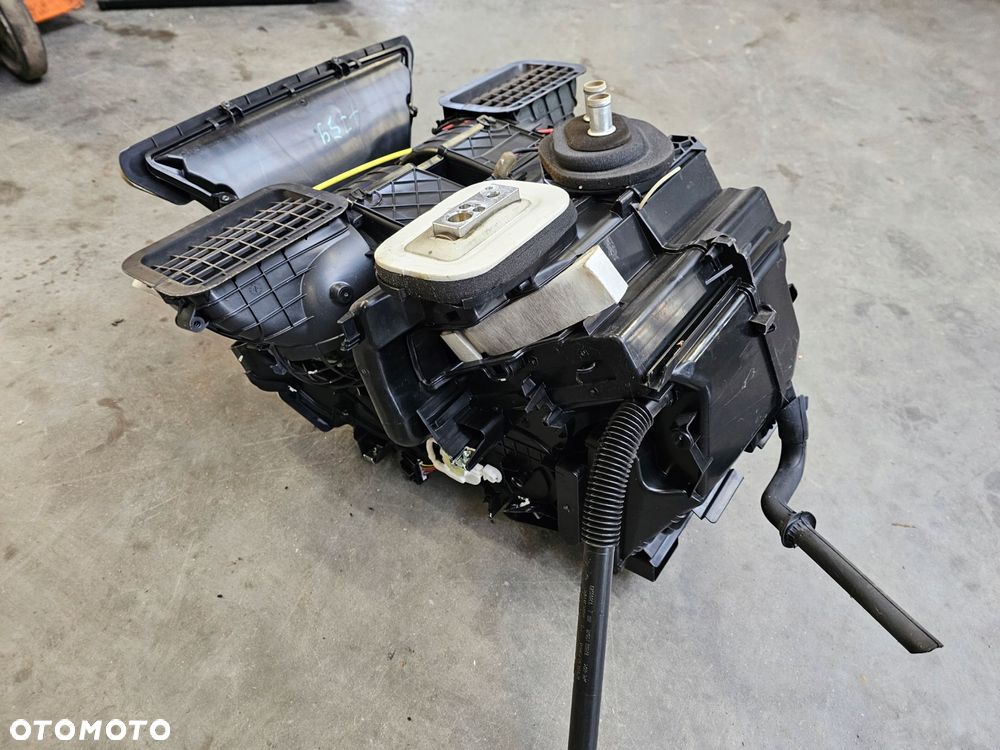 nagrzewnica trafic iii 93868022 - 2