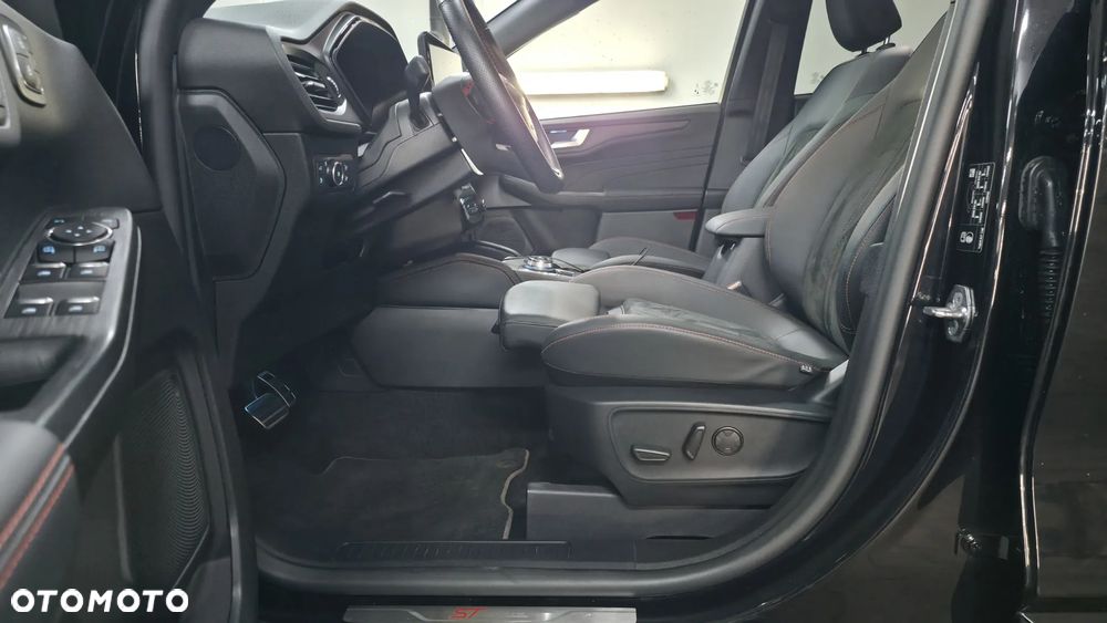 Ford Kuga 2.5P PHEV FWD ST-Line X eCVT - 22