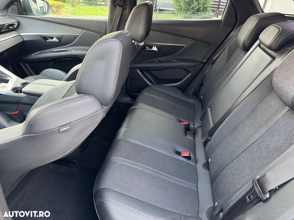 Peugeot 3008 1.2 PureTech Turbo S&S EAT6 GT-Line - 6