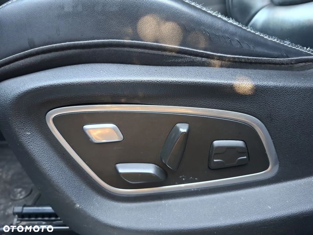 Renault Grand Scenic - 20