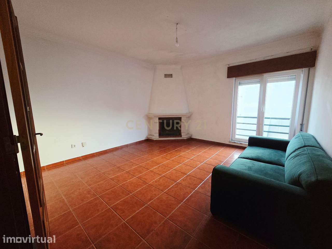 T2 na Quinta do Conde - Grande imagem: 2/14