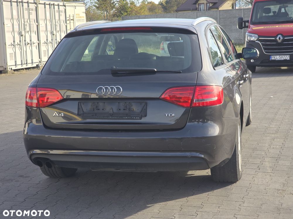 Audi A4 - 8