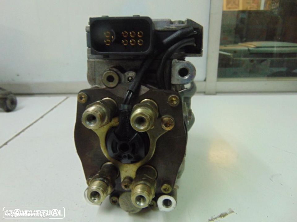 BMW E46 320D 136 CV algumas peças de motor - 8