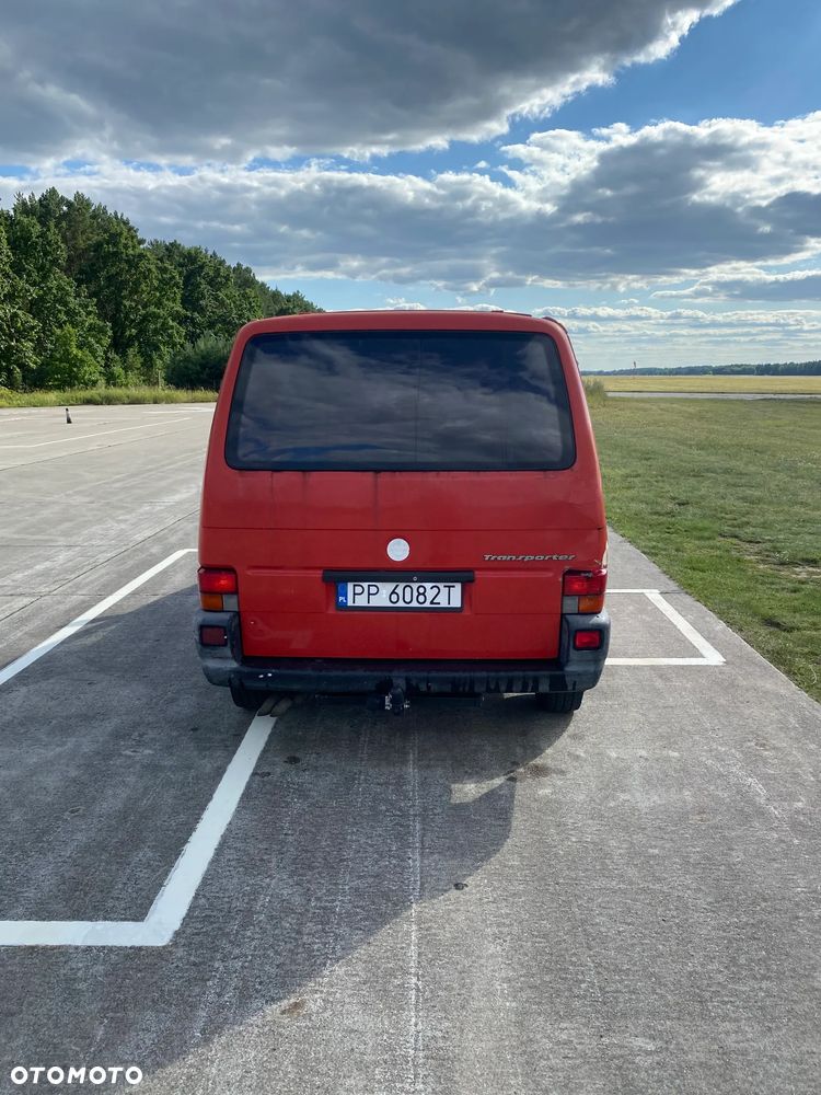 Volkswagen Transporter - 5