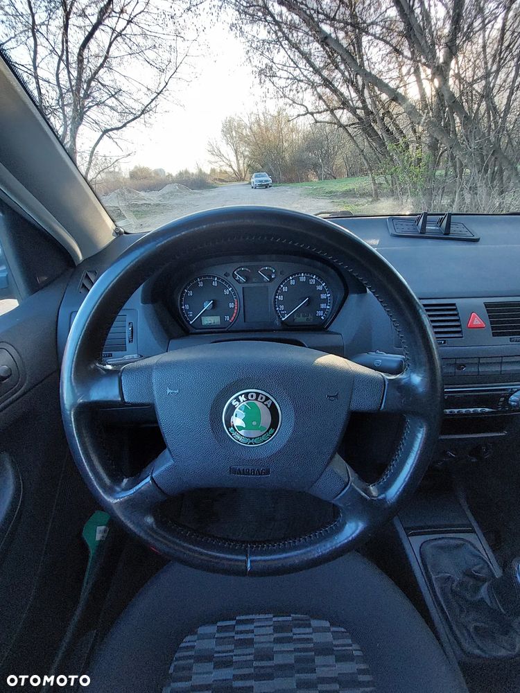 Skoda Fabia 1.4 16V Classic - 12