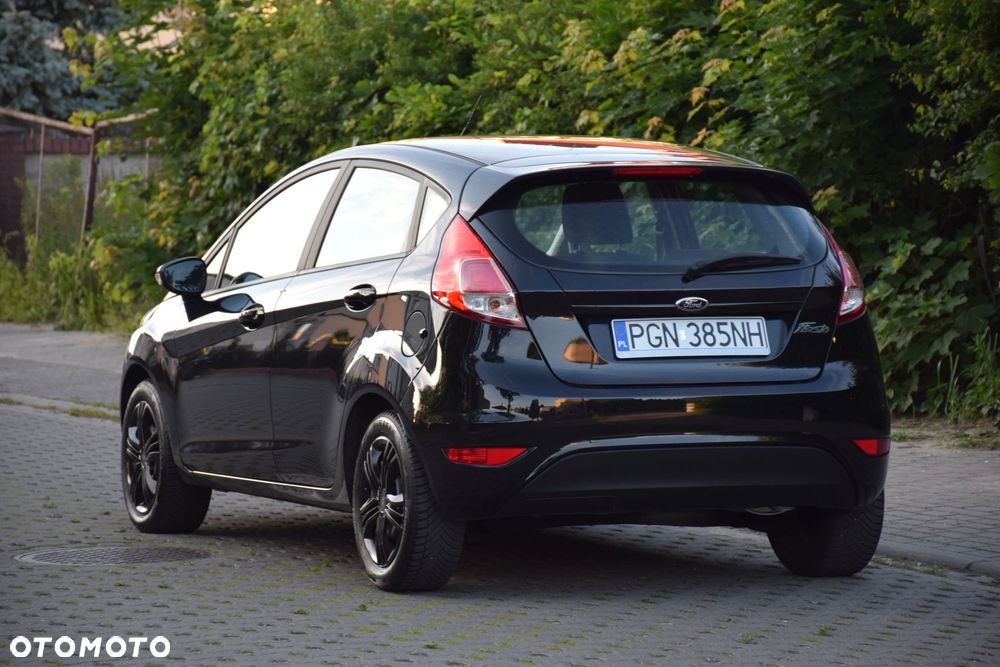 Ford Fiesta 1.25 Celebration - 7
