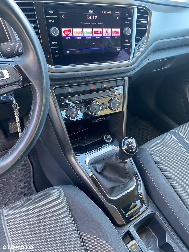 Volkswagen T-Roc 1.0 TSI Advance - 11
