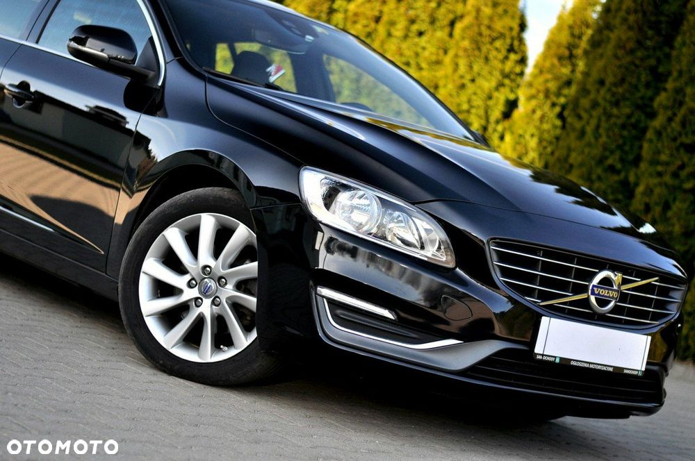 Volvo V60 D3 Summum - 29